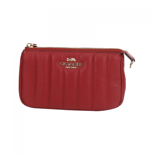 皮皮革金属logo案例